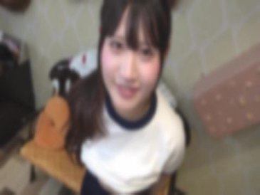 [Summer Special Edition] A secret summer date with a natural G-cup amateur band's beautiful vocalist. A healing titjob ejaculation where you are sandwiched between her bare breasts and led to orgasm! Her adorable bloomers outfit is also revealed for the first time!