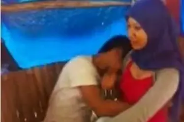 Gadis Cantik Pasrah Servis Kasur Bareng Pacar