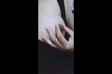 Tante Istri Cantik Pasrah Goyang Kasur Bareng Pria