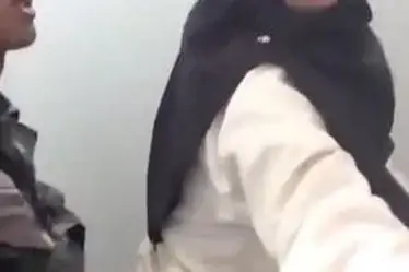 Ukhti Hijab Semok Cantik Pasrah Goyang Kasur